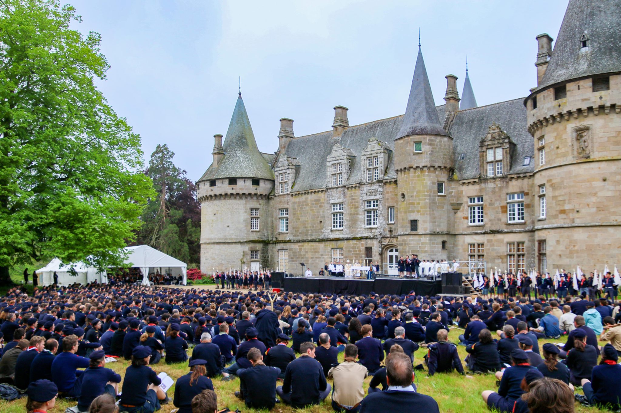 Messe au château de Bonnefontaine