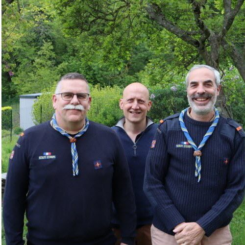 flavien garrigou grandchamp raphael brac de la perriere et pierre etroy invitent le public aux 10 ans des scouts d